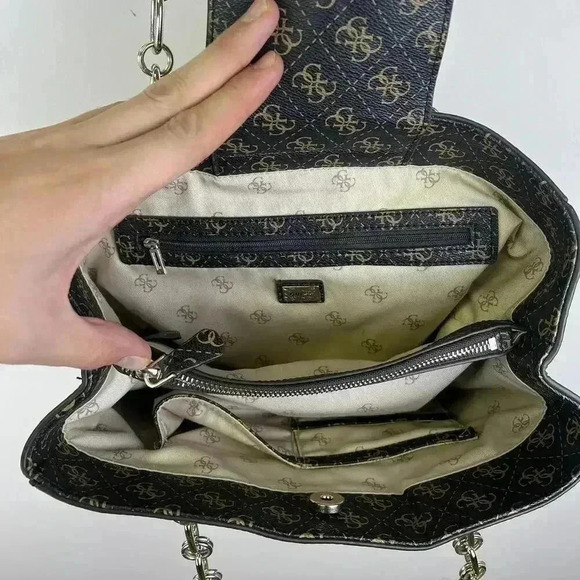 GUESS Signature Pattern Tote Bag with Chain Detail - Picture 6 of 7